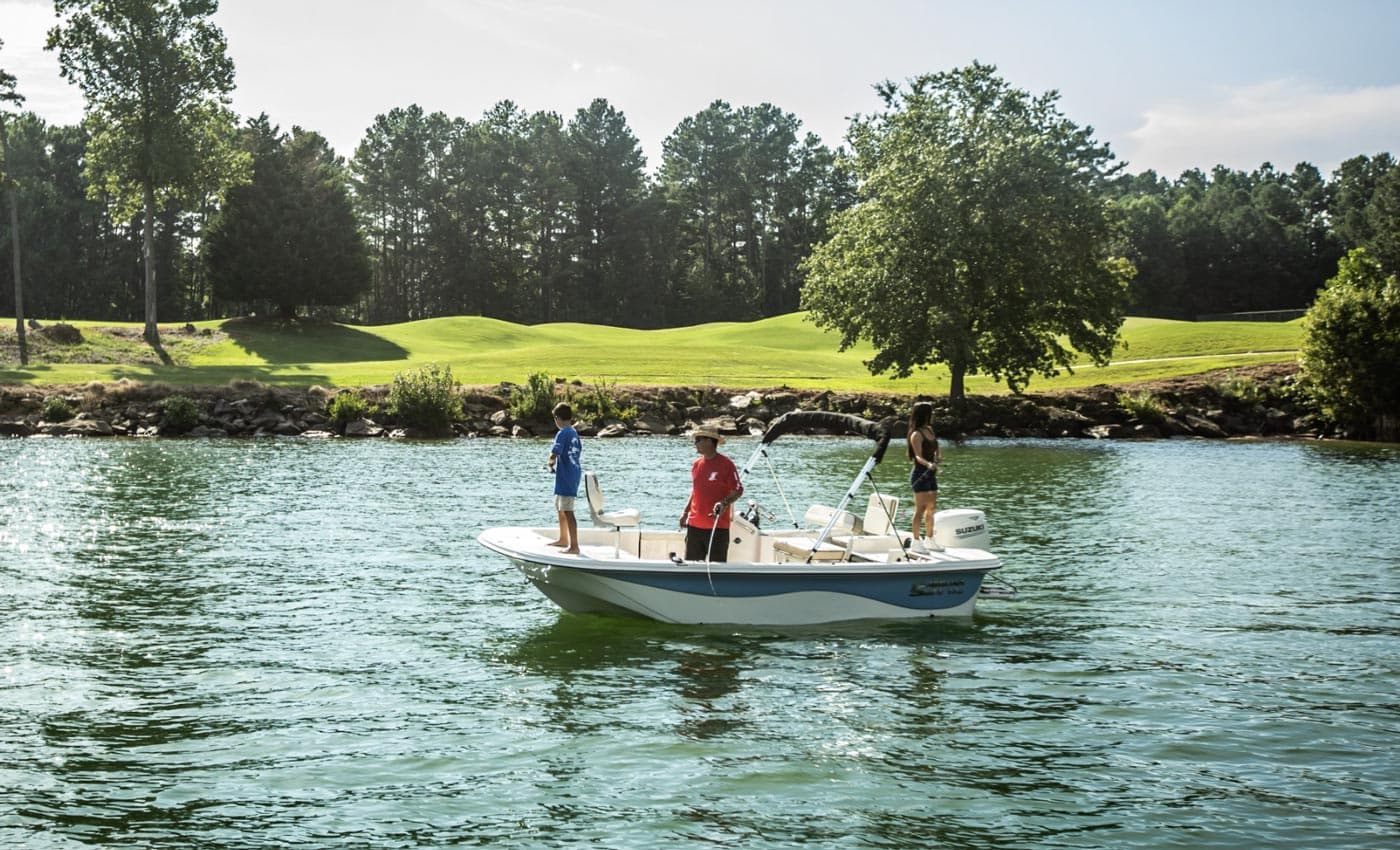 Carolina Skiff 17 LS — hero